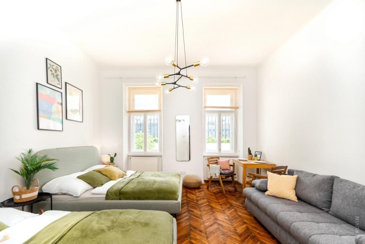 Double King Bed Home,netflix, Highspeed Wifi * Wien